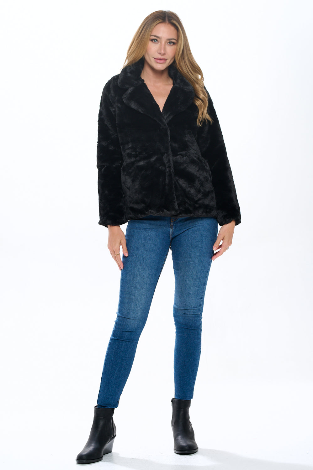 Ci Sono Plush Faux Fur Jacket cavalini