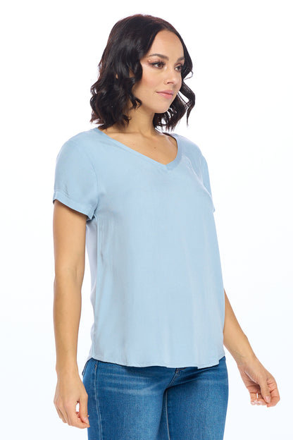 Ci Sono Essential V-Neck Tee